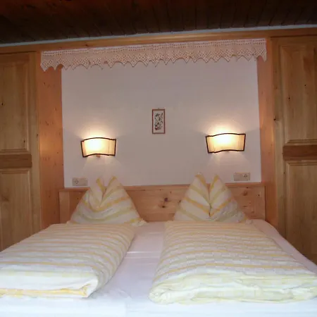 Graber Bed & Breakfast *